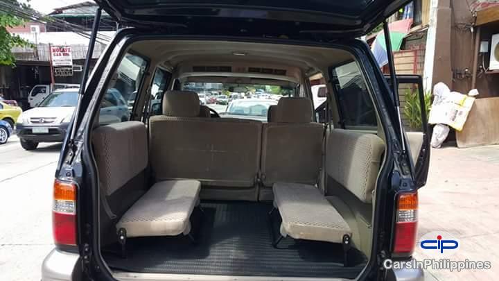 Toyota Revo Manual 2004 in Misamis Oriental - image
