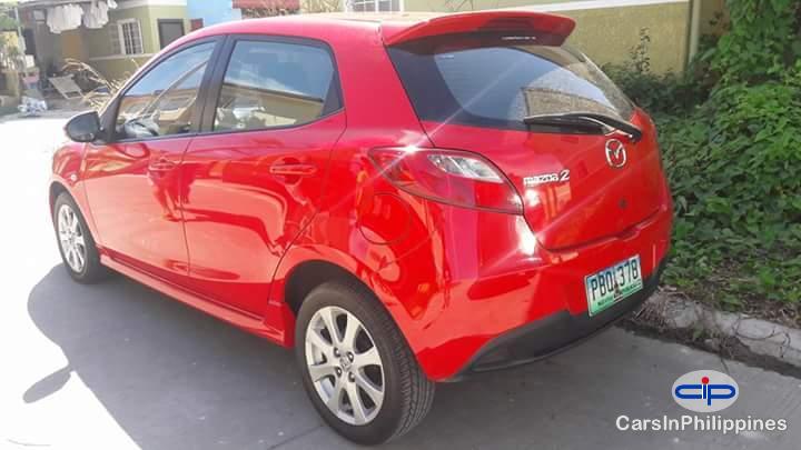 Mazda Mazda2 Automatic - image 2