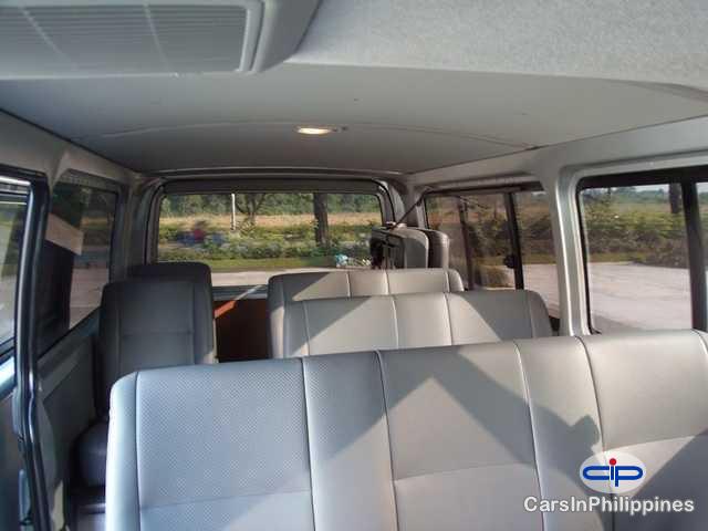Toyota Hiace Manual 2009