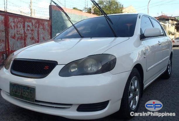 Toyota Corolla - image 2