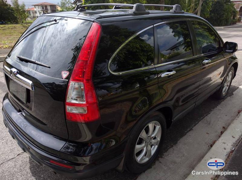 Honda CR-V Automatic in Sulu - image