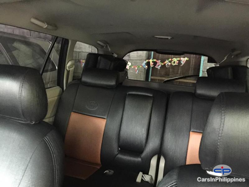 Toyota Innova Manual 2010 in Zamboanga del Norte - image