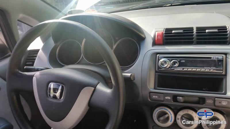 Honda City Manual - image 6