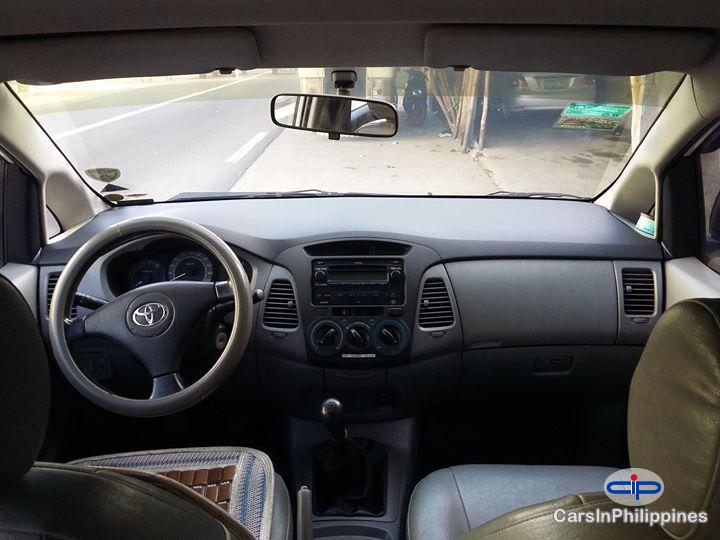 Toyota Innova Automatic 2006 in Negros Occidental