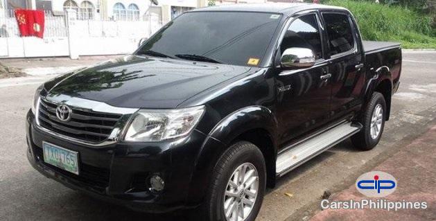 Picture of Toyota Hilux Manual 2011