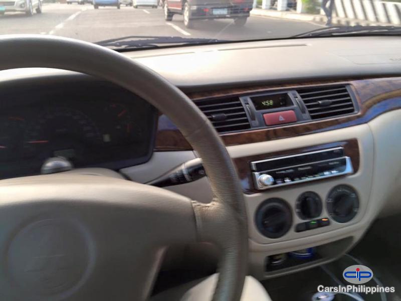 Mitsubishi Lancer Automatic - image 7
