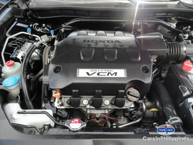 Honda Accord Automatic 2011 - image 8