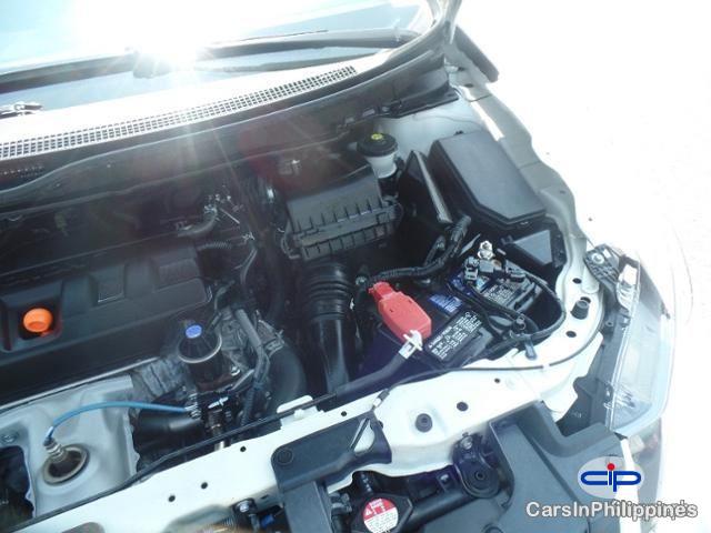 Honda Civic Automatic 2012 - image 9