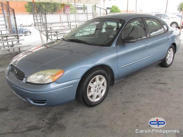 Pictures of Ford Taurus Automatic 2006