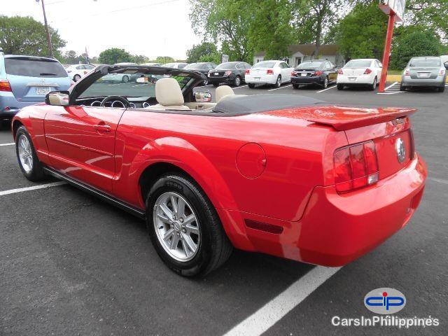Ford Mustang Automatic 2008 - image 2