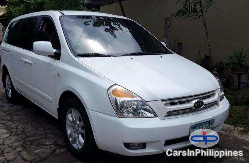 Pictures of Kia Carnival Automatic 2008