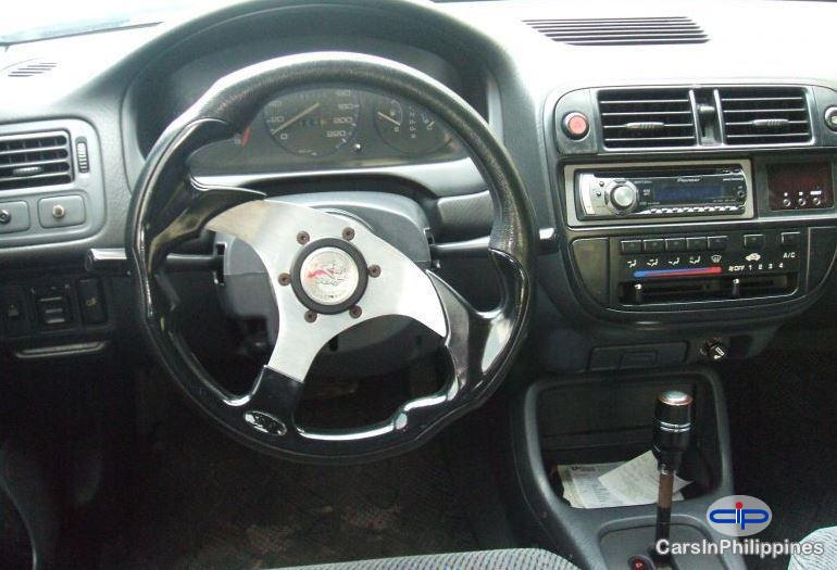 Honda Civic - image 2