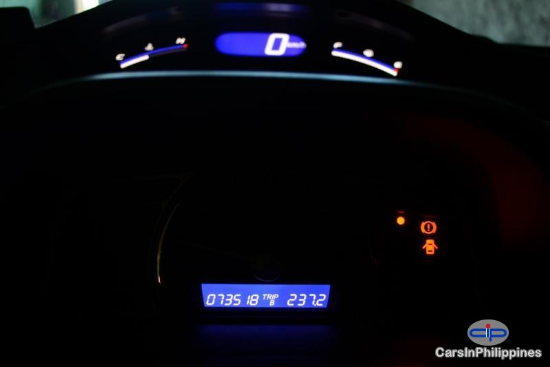 Honda Civic - image 2