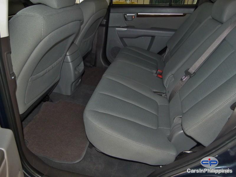 Picture of Hyundai Santa Fe Automatic in Metro Manila