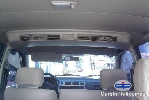 Toyota Revo Automatic 2005 in Oriental Mindoro - image