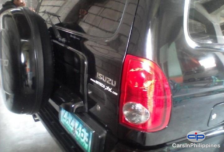 Picture of Isuzu Manual 2005 in Tarlac