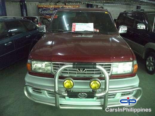 Toyota Revo - image 2