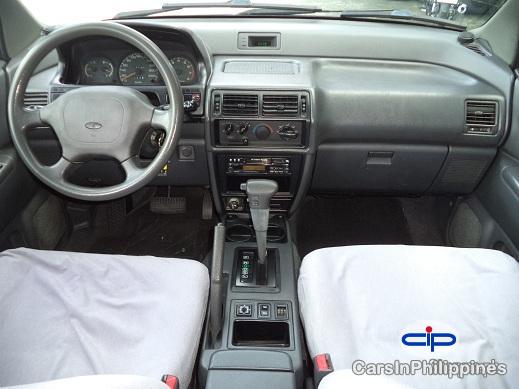 Pictures of Mitsubishi Space Wagon Automatic 1998