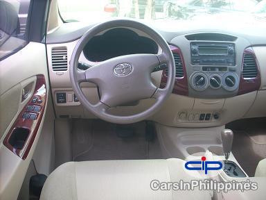 Toyota Innova Automatic 2006 in Metro Manila