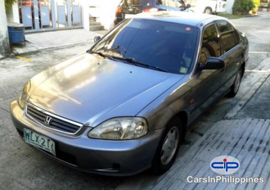 Honda Civic Automatic 2000 in Pampanga