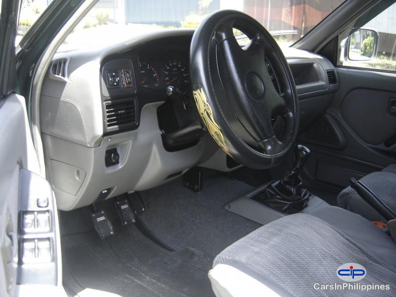 Isuzu Manual 2002 in Batangas