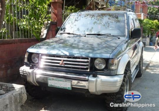 Picture of Mitsubishi Pajero Manual 2002