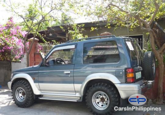 Mitsubishi Pajero Manual 2002