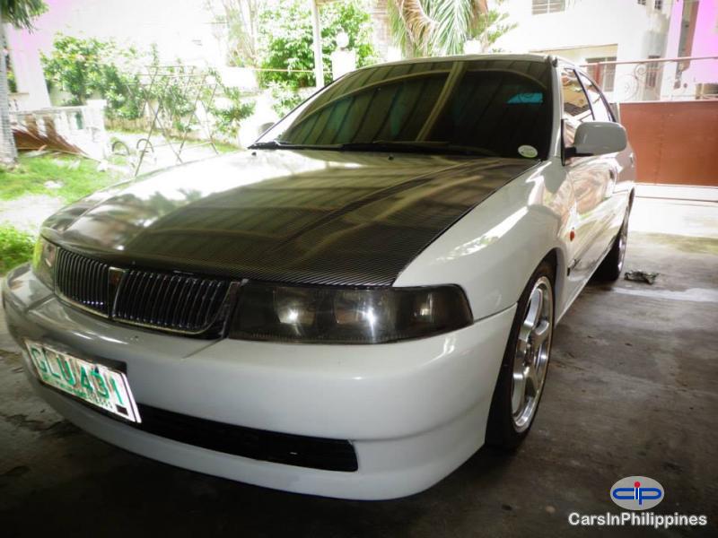 Picture of Mitsubishi Lancer Manual 2001