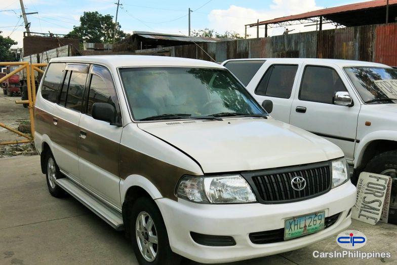 Picture of Toyota Revo Automatic 2000