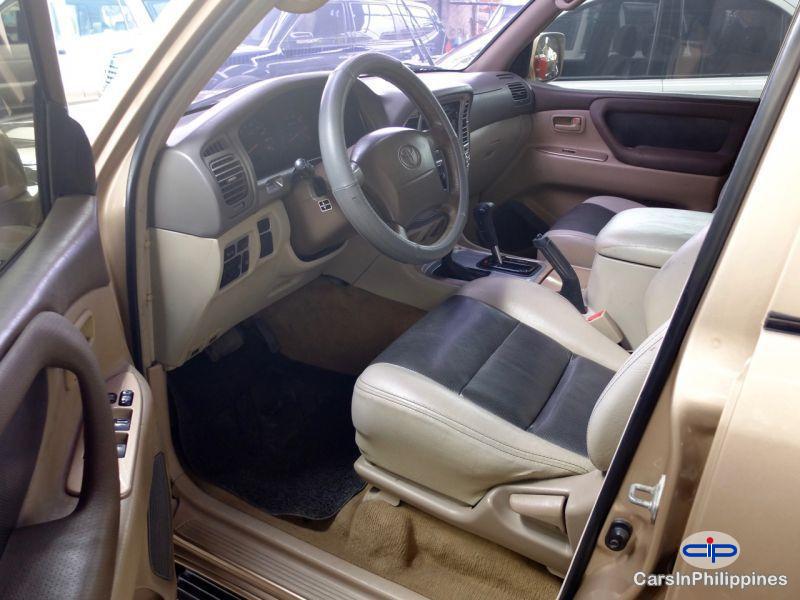 Toyota Land Cruiser Automatic 2002 in Benguet