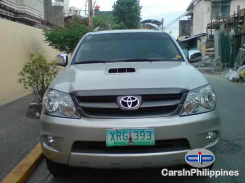 Picture of Toyota Fortuner Automatic 2005