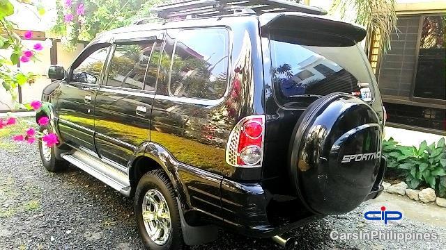 Pictures of Isuzu