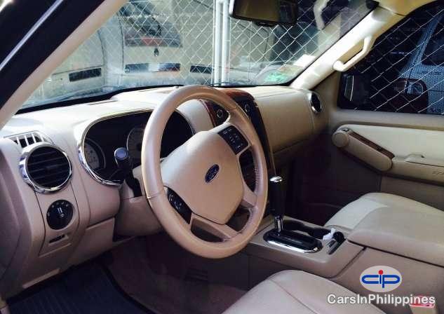 Ford Explorer Automatic 2010 - image 2