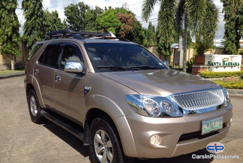Picture of Toyota Fortuner Automatic 2007