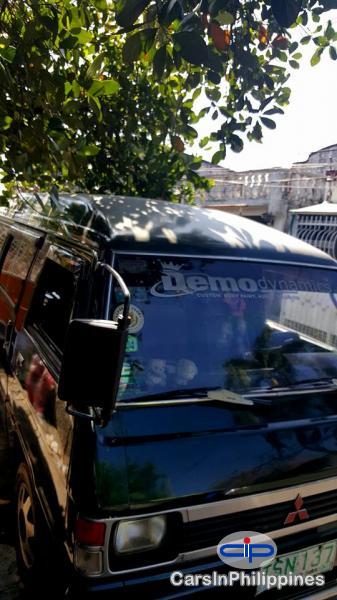 Mitsubishi L300 Automatic - image 8