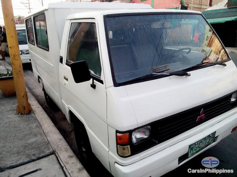 Mitsubishi L300 Automatic - image 2