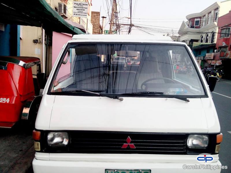 Mitsubishi L300 Automatic - image 6