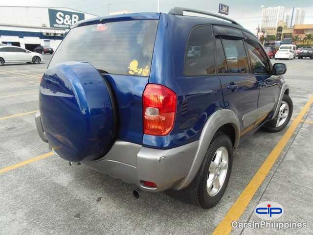 Toyota RAV4 Automatic - image 2