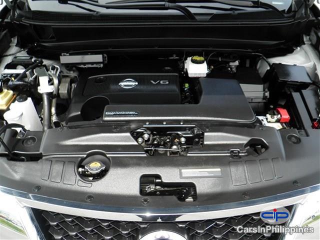 Nissan Pathfinder Automatic 2013 - image 7