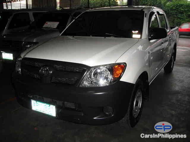 Picture of Toyota Hilux Manual 2005
