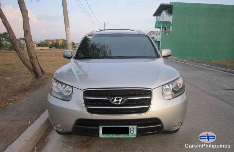 Picture of Hyundai Santa Fe in Antique