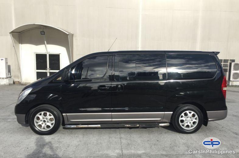 Hyundai Starex Automatic 2009