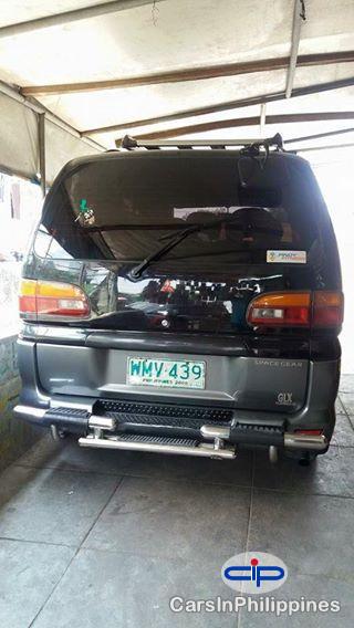 Mitsubishi Space Gear Manual 2000 in Sulu