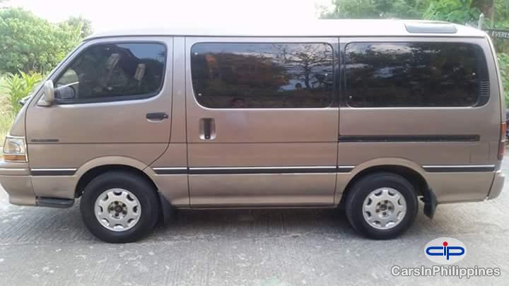 Toyota Hiace Automatic 2005