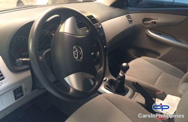 Toyota Corolla Manual 2013 - image 3