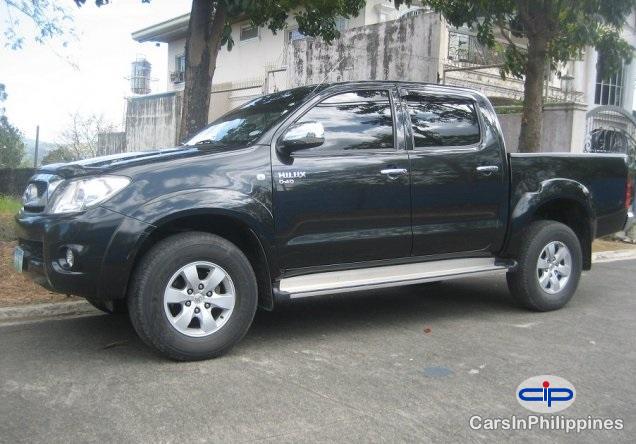 Picture of Toyota Hilux Manual 2011