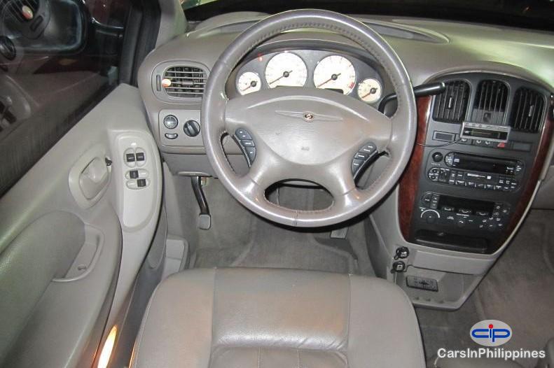 Chrysler Town n Country in Philippines