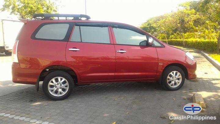 Picture of Toyota Innova Automatic 2009