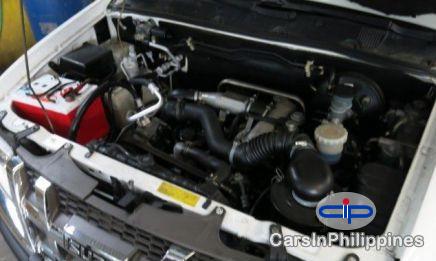 Isuzu Manual 2010 in Bataan - image