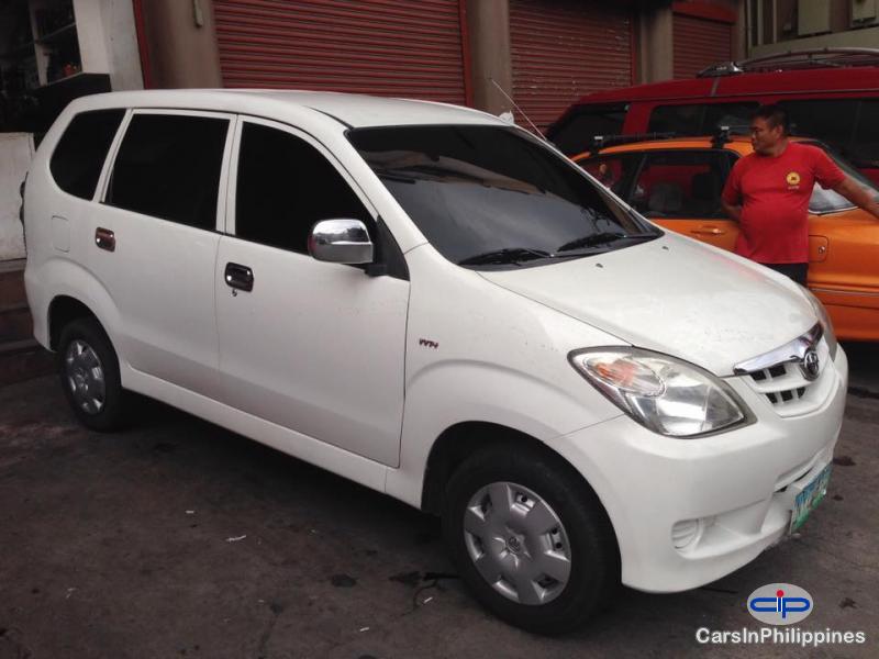 Pictures of Toyota Avanza